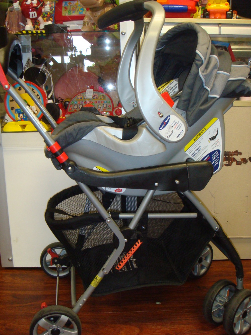 snap and go stroller